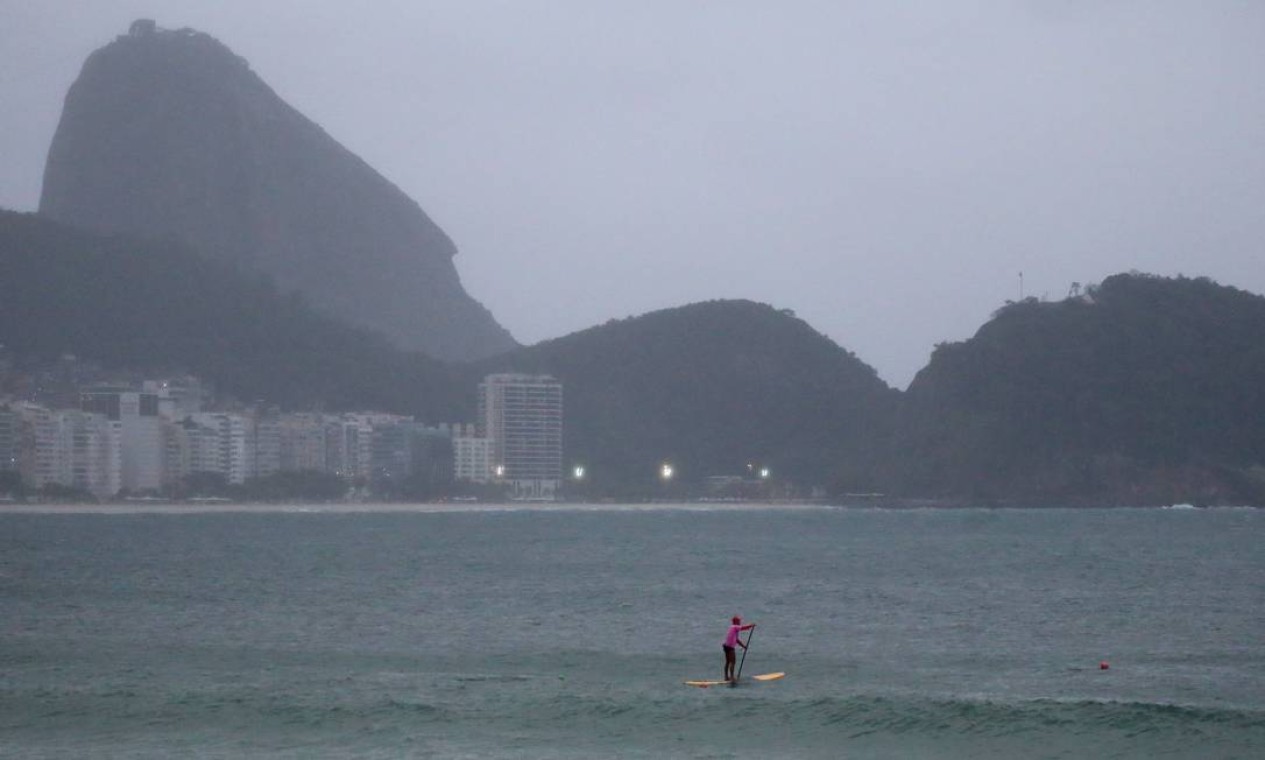 As temperaturas estão em declínio na cidade Foto: Fabiano Rocha / Agência O Globo