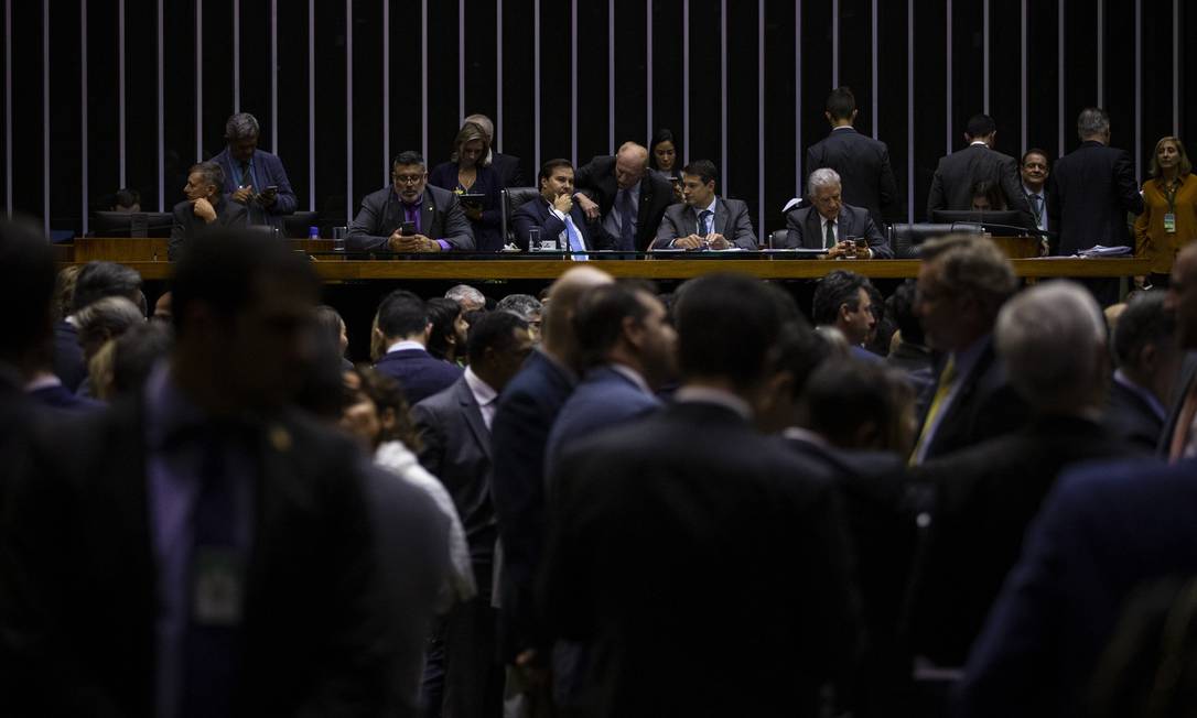 A Câmara aprovou, na quarta-feira, o projeto sobre abuso de autoridade Foto: Daniel Marenco / Agência O Globo