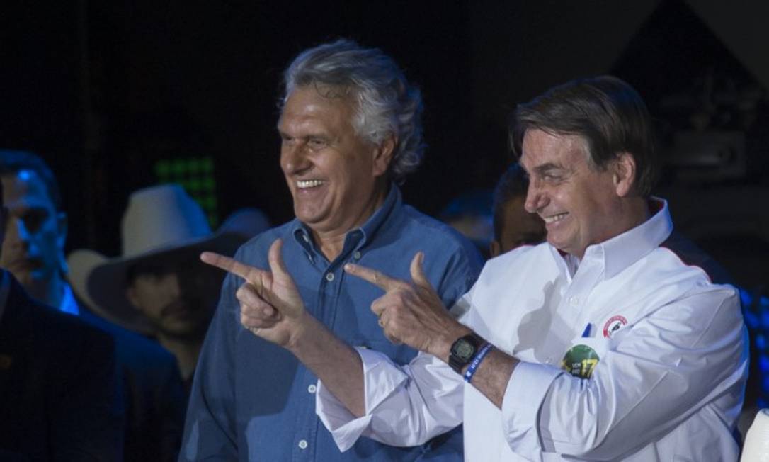 Presidente Jair Bolsonaro, ao lado do governador Ronaldo Caiado (DEM-GO), durante a festa do peão de Barretos Foto: Edilson Dantas / Agência O Globo