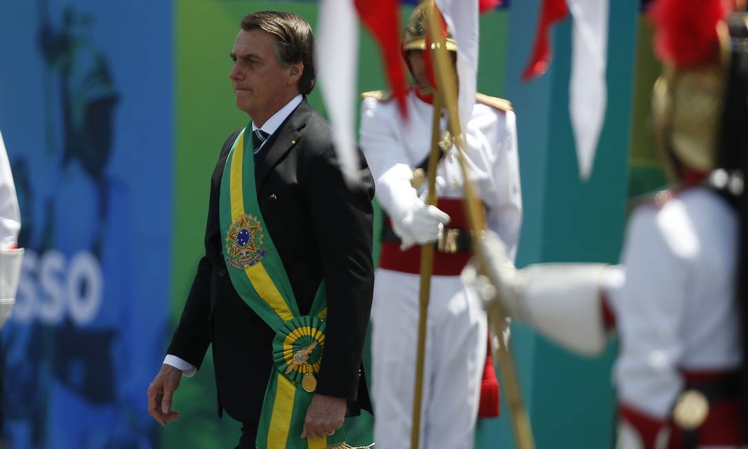 O presidente Jair Bolsonaro durante o desfile de 7 de setembro Foto: Jorge William / Agência O Globo