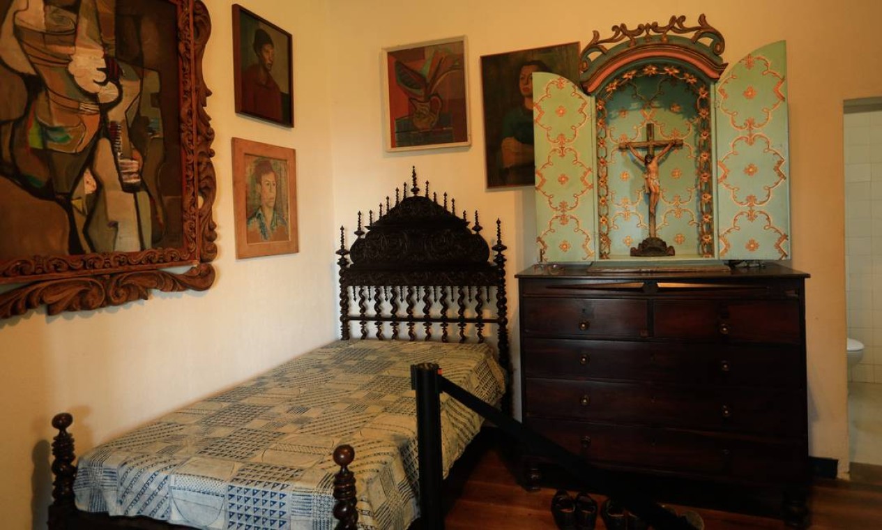 Há ainda o Museu Casa de Burle Marx, que preserva 3.125 peças, entre raros objetos de arte e artesanato reunidos ao longo da vida do paisagista Foto: Brenno Carvalho / Agência O Globo