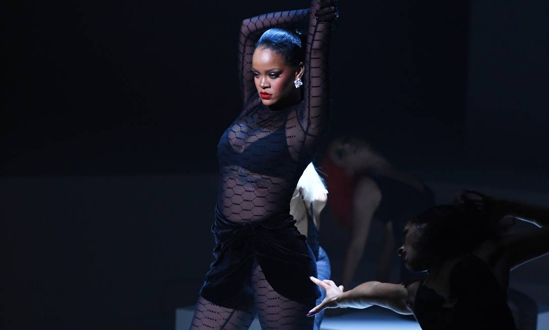 Foto: Rihanna apostou na pluralidade no desfile Savage x Fenty - Purepeople