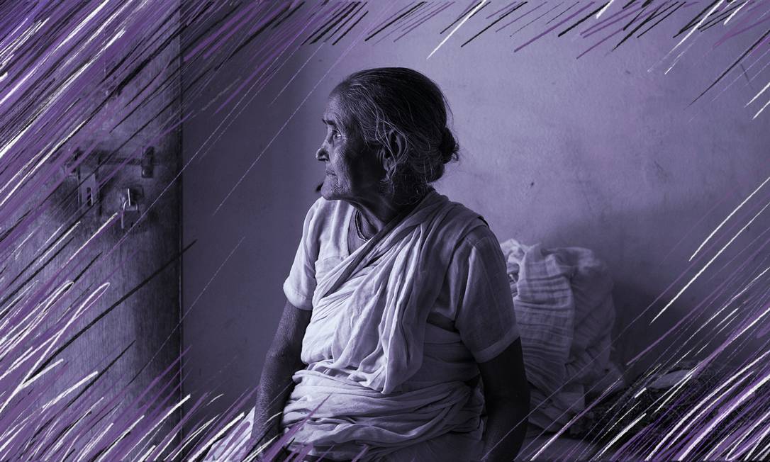 Abandonadas pelas famílias, viúvas indianas encontram apoio em ashram criado pelo governo Foto: NYT