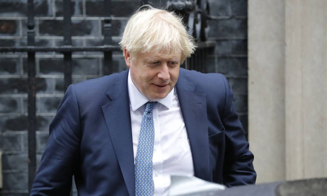 
Boris Johnson deixa Downing Street em Londres: críticas por linguagem agressiva
Foto:
TOLGA AKMEN
/
AFP
