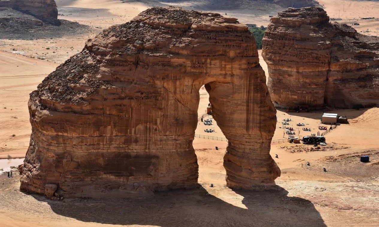A Pedra do Elefante, um dos marcos do deserto de Ula, perto da cidade de Al-Ula, no noroeste da Arábia Saudita Foto: FAYEZ NURELDINE / AFP