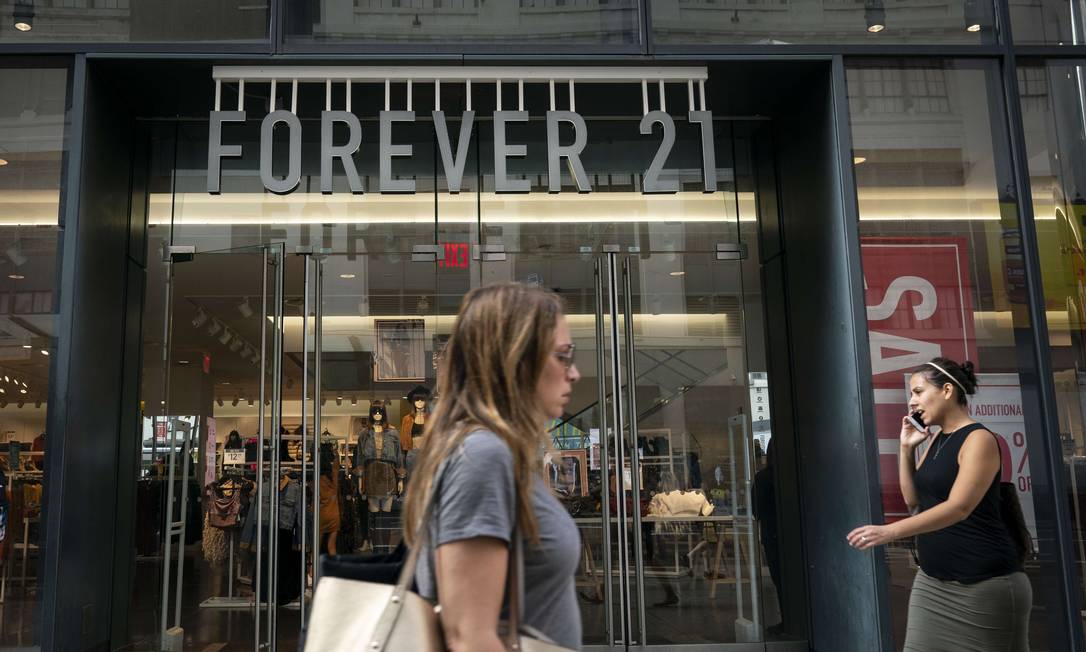 Forever 21 fecha em São Bernardo após falência da marca nos EUA
