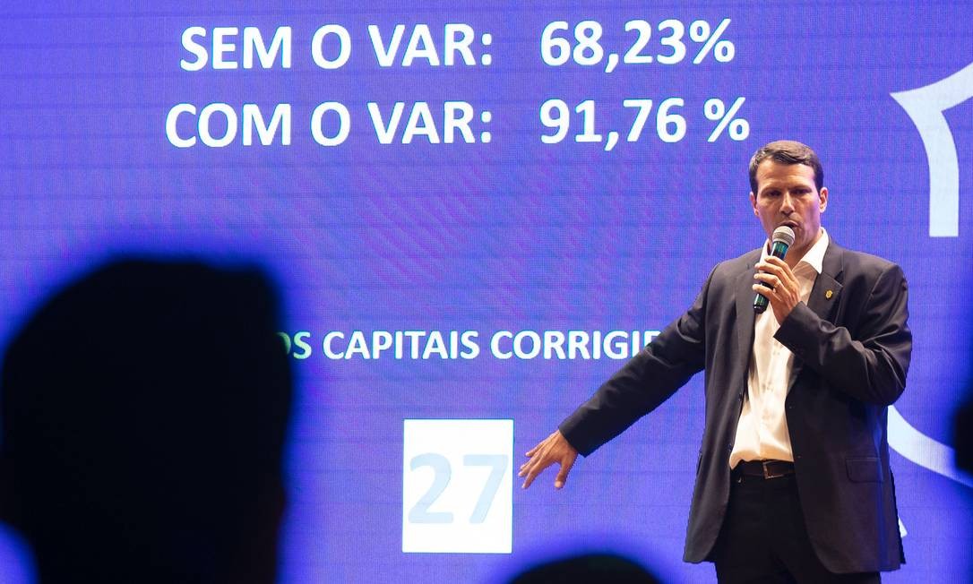 Leonardo Gaciba, presidente da comissão de arbitragem da CBF Foto: Lucas FIgueiredo/CBF