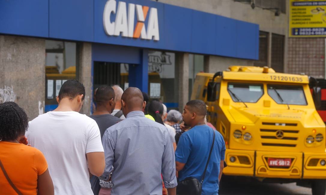 Caixa já liberou R 10 bilhões do FGTS Jornal O Globo Caixa já liberou R 10 bilhões do FGTS Jornal O Globo