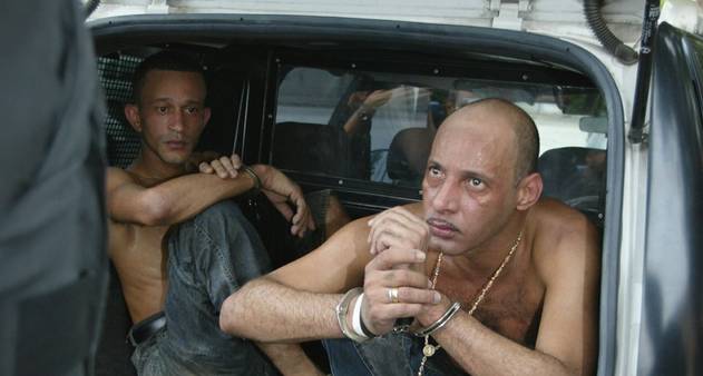 Guerra na Pedreira, em Costa Barros, foi motivada por traição a antigo chefe do tráfico - Jornal O Globo