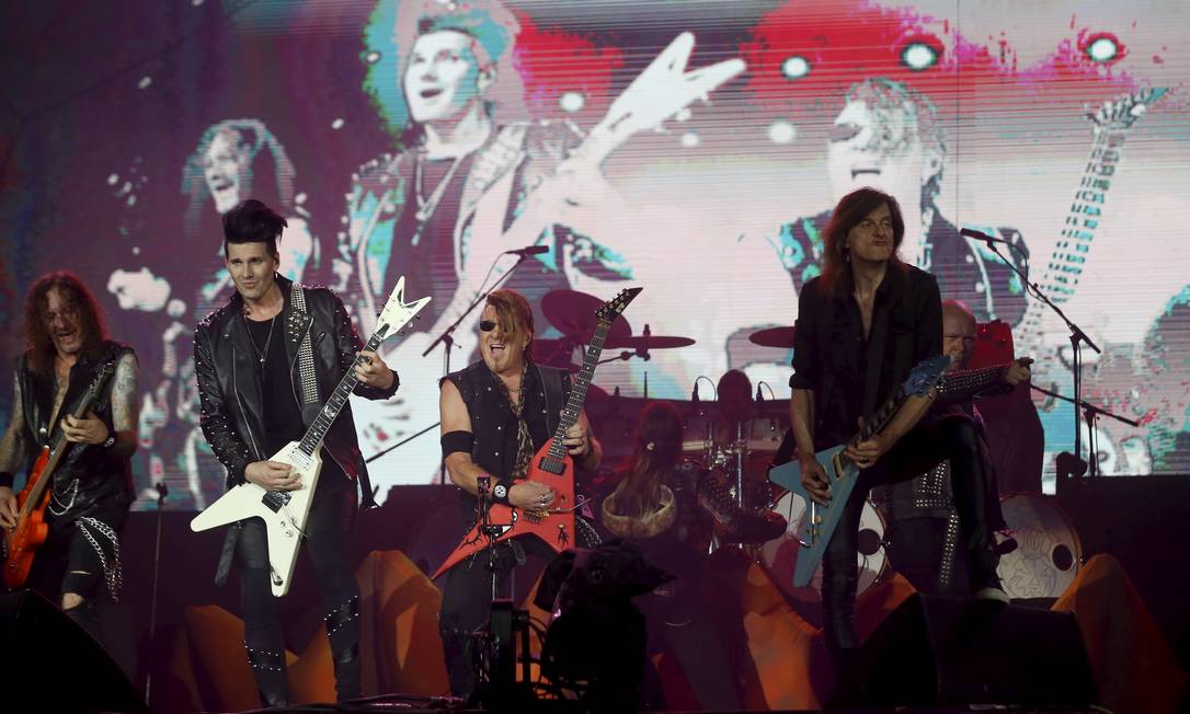 A banda Helloween leva show com formação especial ao palco Mundo do Rock in Rio Foto: MARCELO THEOBALD / Agência O Globo