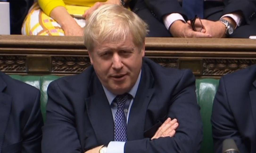 Premier Boris Johnson, durante sessão que confirmou mais uma derrota de seu governo Foto: AFP