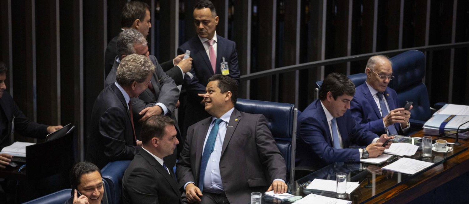 A mesa diretora do Senado comanda a votação do segundo turno da reforma da Previdência Foto: Daniel Marenco / Agência O Globo