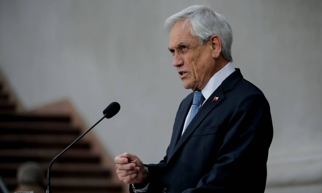 Piñera durante coletiva para a imprensa em setembro Foto: JAVIER TORRES / AFP