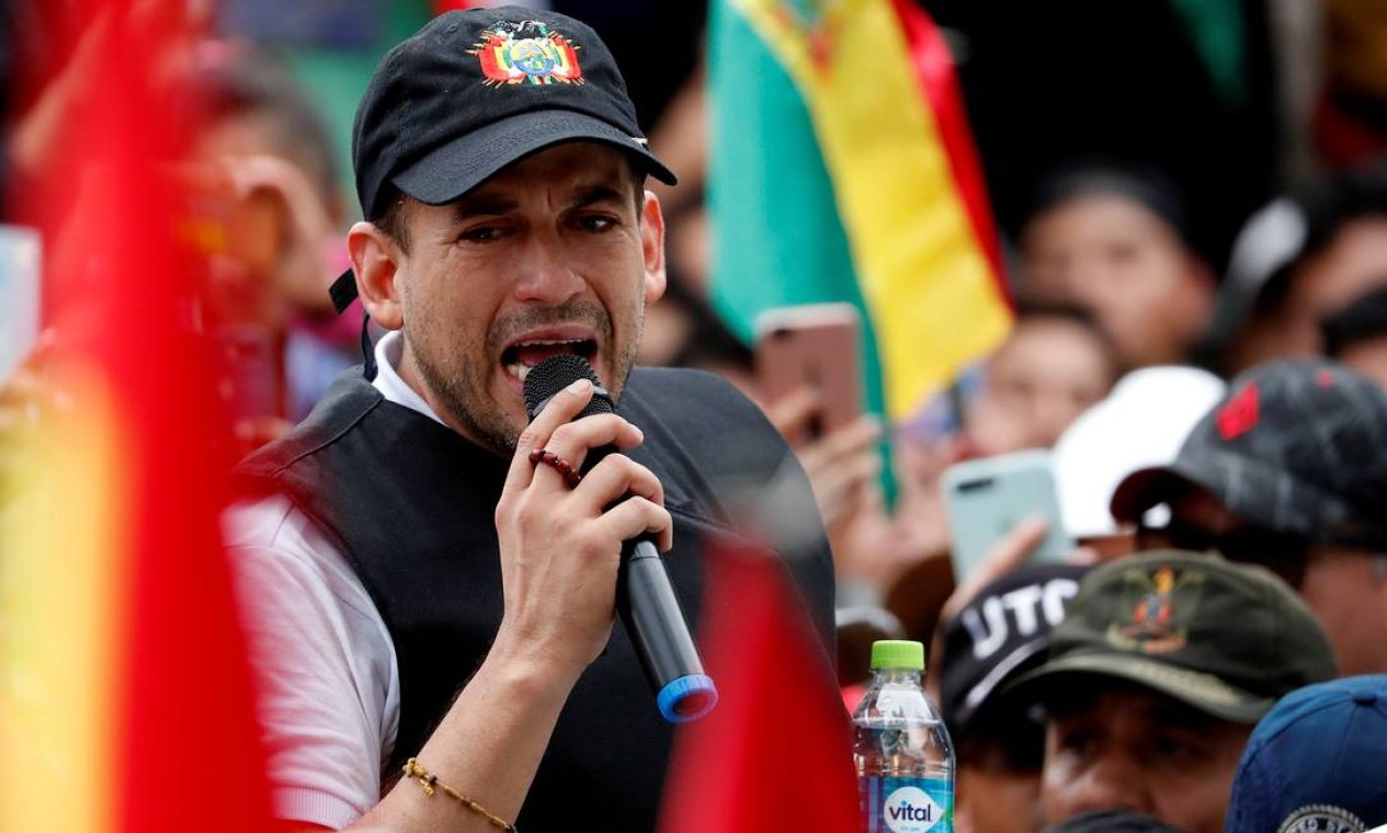 Luis Fernando Camacho, líder da extrema-direita colombiana se tornou símbolo do enfrentamento ao governo de Morales Foto: Carlos Garcia Rawlins / Reuters