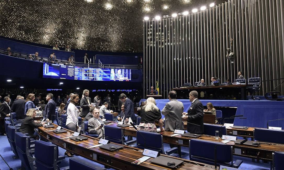 Plenário do Senado: possíveis mudanças em PEC. Foto: Waldemir Barreto / Agência O Globo