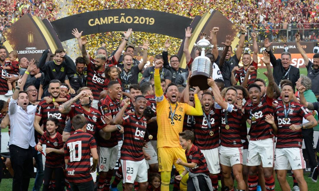 Nenhum jogador do elenco era nascido na última final do Flamengo na  Libertadores