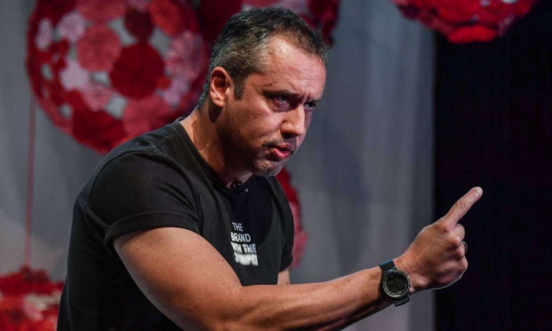 Alvim: 'Foi um esquema amador, mal assessorado, com a melhor das intenções, mas que não era viável juridicamente. Eu sou cristão, não invento historinha' Foto: Nelson Almeida / Agência O Globo