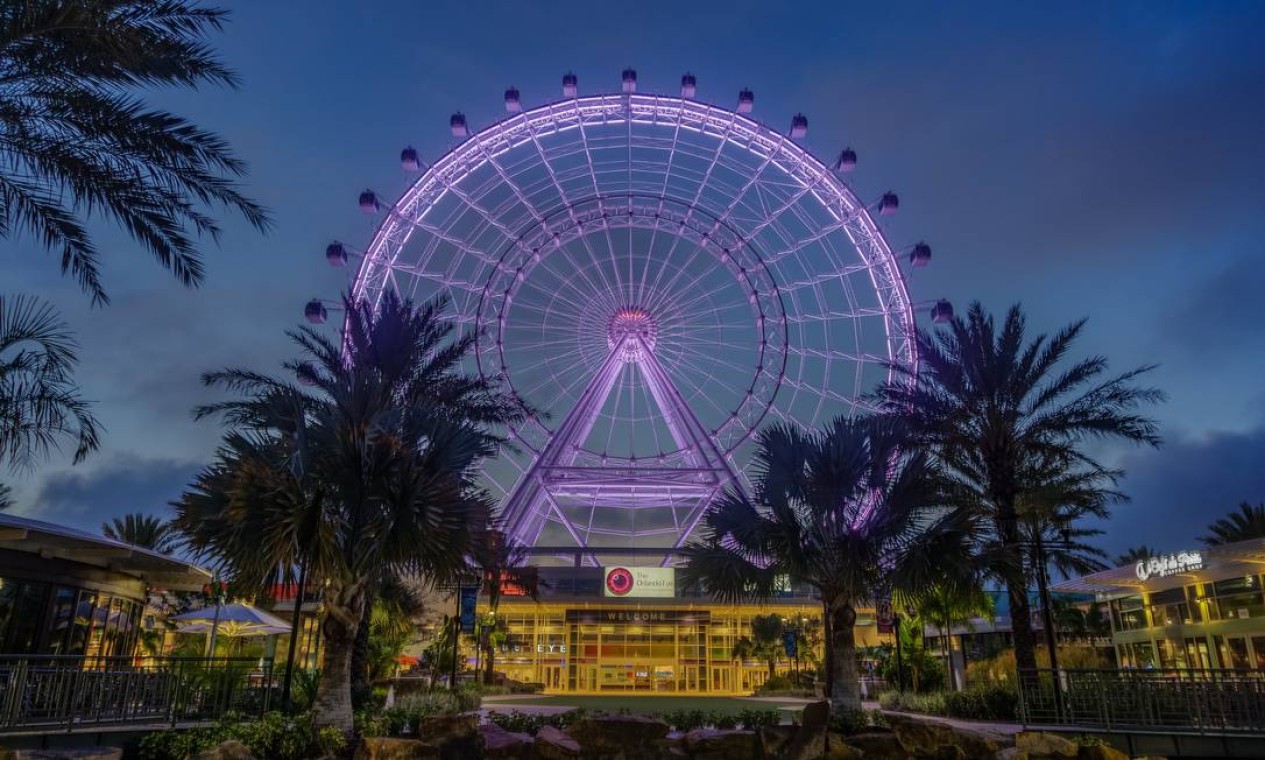 Inaugurada em 2015, a Orlando Eye tem 120 metros de altura e oferece vista panorâmica da Flórida Central. Uma volta dura 20 minutos Foto: Jeff Turner