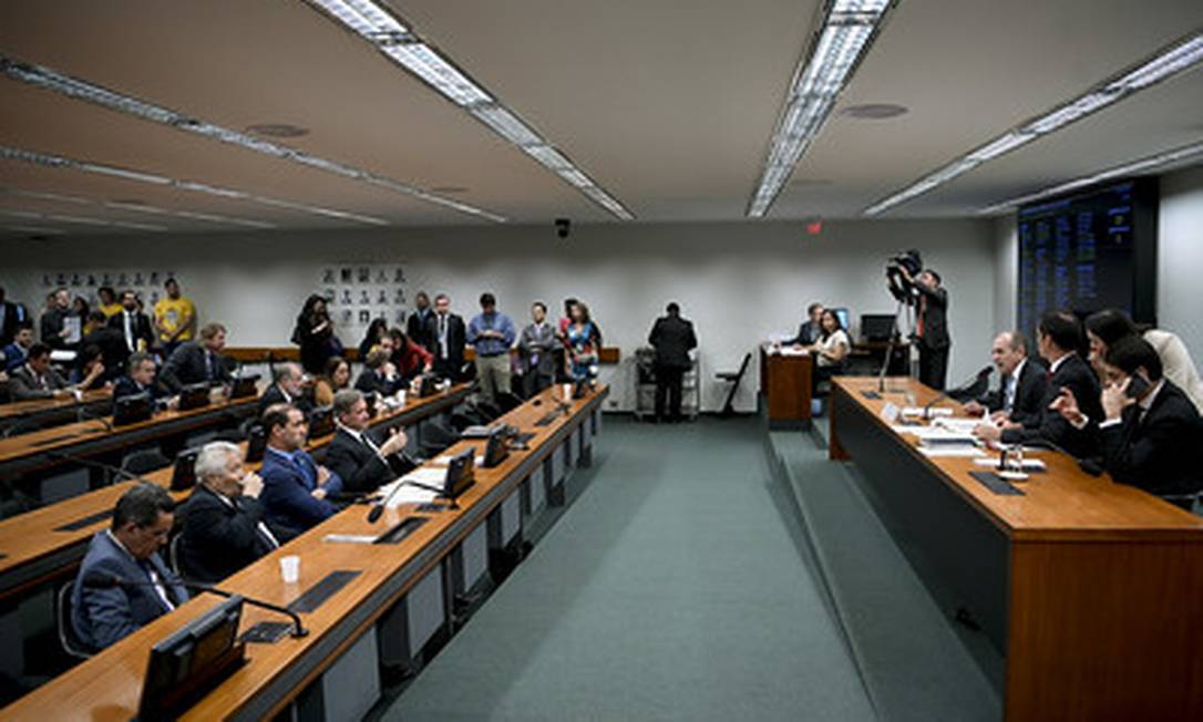 Comissão da Câmara aprova fundo eleitoral de R$ 3,8 bilhões para 2020 Foto: Pedro França/Agência Senado