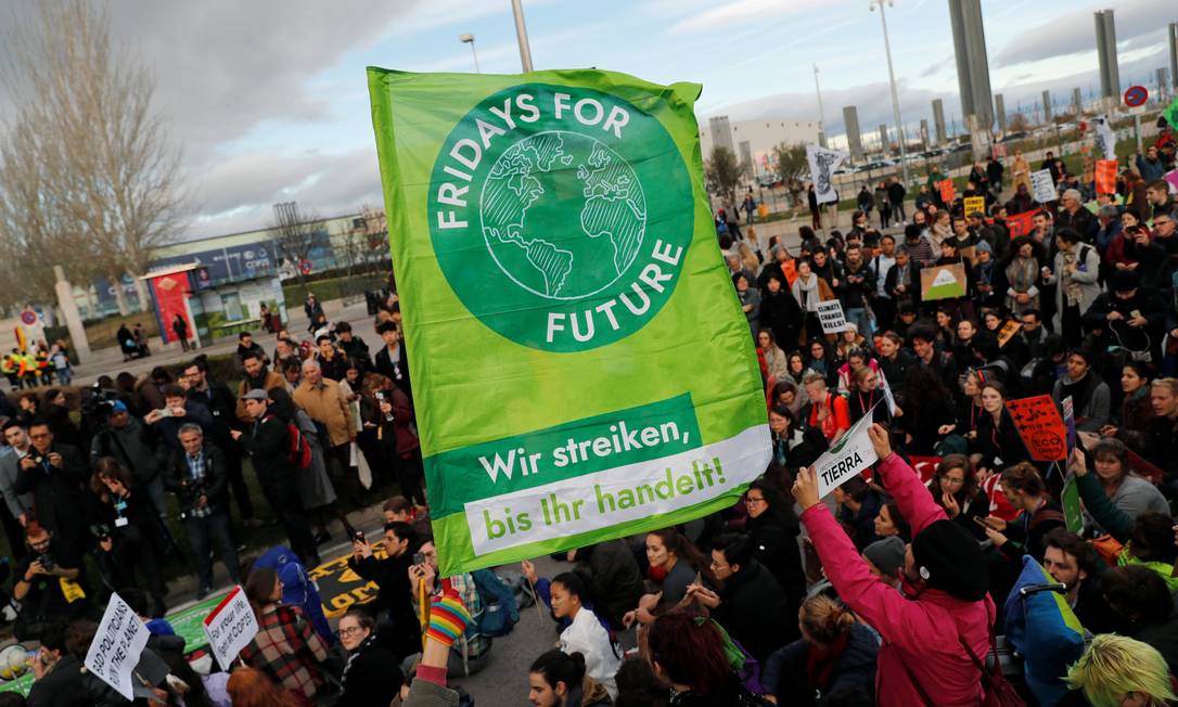 Madrid teve protestos pelo clima por conta da COP-25 Foto: Nacho Doce/Reuters / Nacho Doce/Reuters 