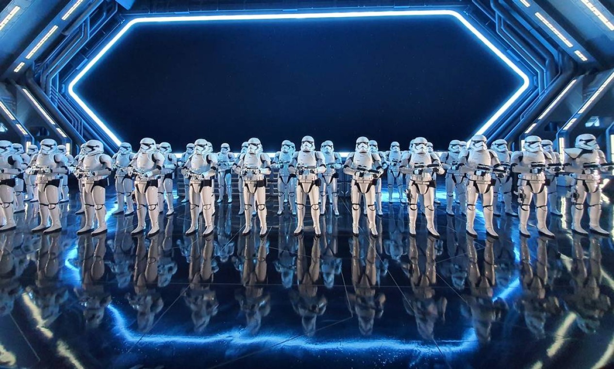 Quer ser um Stormtrooper no parque Star Wars da Disney? Eis os requisitos -  Olhar Digital