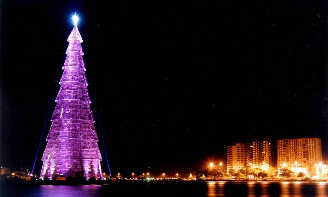 Árvore de Natal da Lagoa ficará montada por mais uma semana - Jornal O Globo