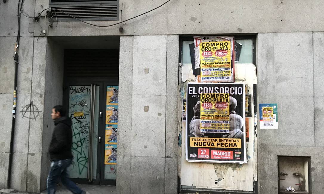 Prédio invadido em Madri, onde ocupações ilegais se multiplicam Foto: Alessandro Soler