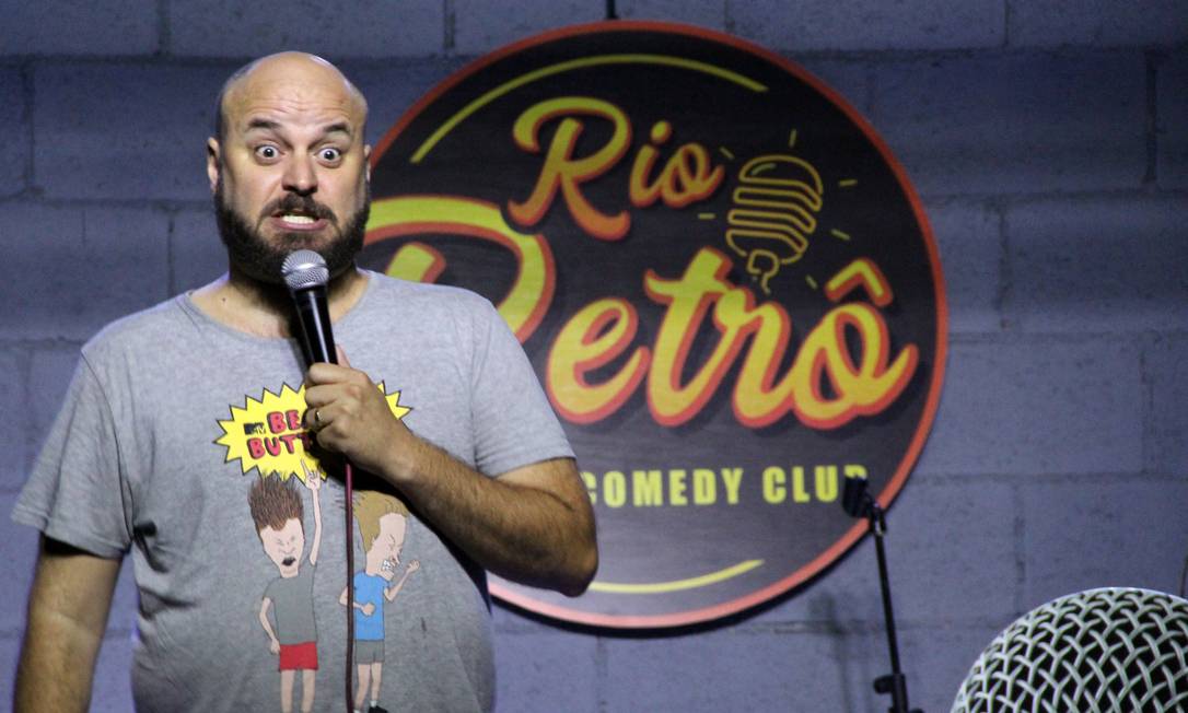 Comedy Club, no Uptown Barra, é uma iniciativa do comediante Paulinho Serra Foto: Flávio Guedes / Flávio Guedes