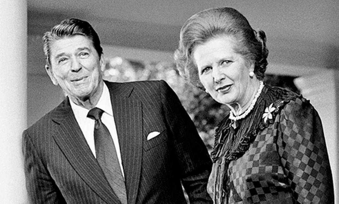 O ex-presidente americano Ronald Reagan e a ex-primeira-ministra britânica Margareth Thatcher em 1982 Foto: Gerald Penny / AP