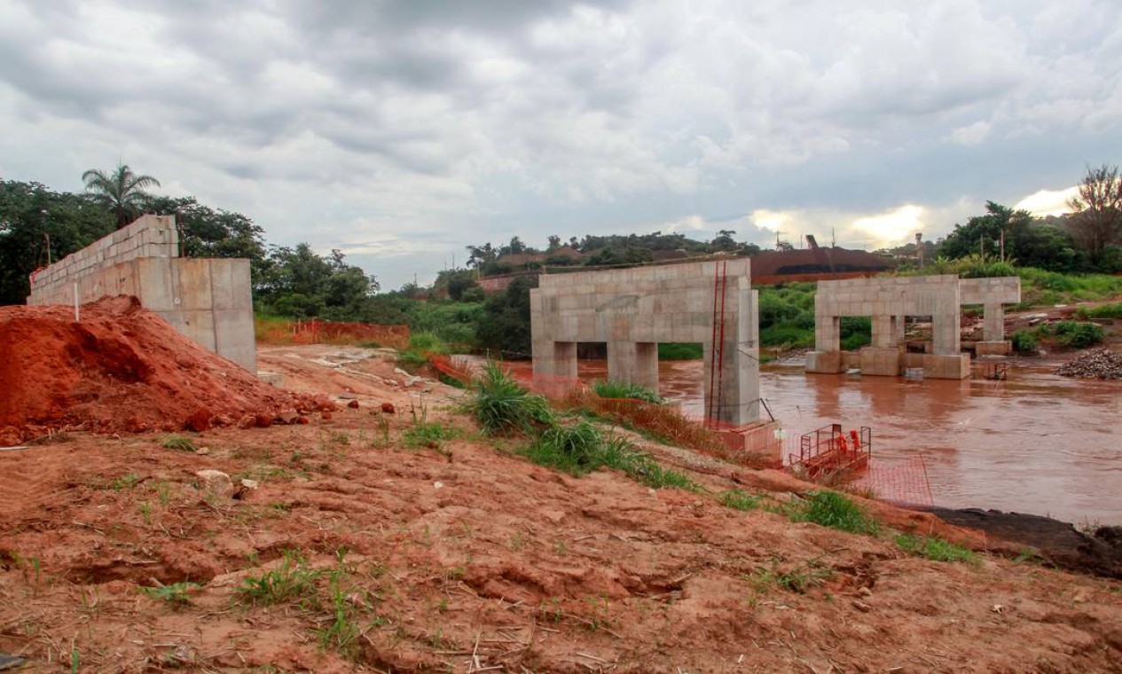 Está prevista a construção de um novo hospital, pelo menos 11 pontes e novas áreas de contenção Foto: Geraldo Goulart Neto / Agência O Globo