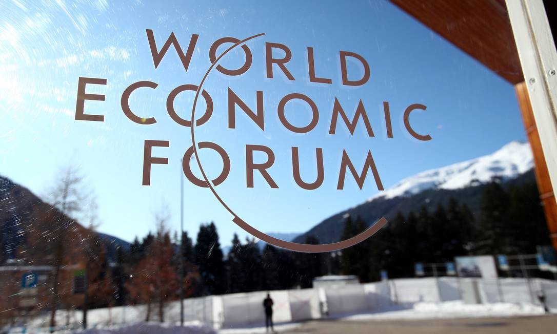 O Fórum Econômico Mundial começa nesta segunda-feira em Davos Foto: DENIS BALIBOUSE/REUTERS