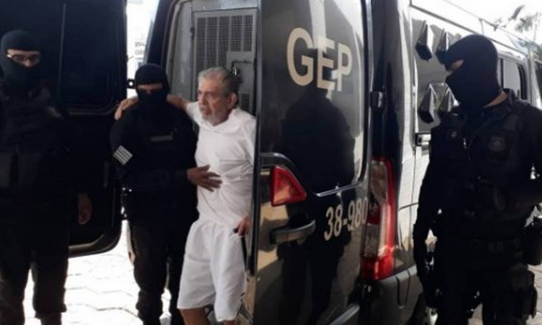 João de Deus chega a hospital em Goiânia, em setembro; ele foi condenado e segue na prisão Foto: Agência O Globo