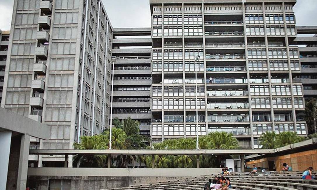 Construção do Campus Maracanã, Wikia UERJ