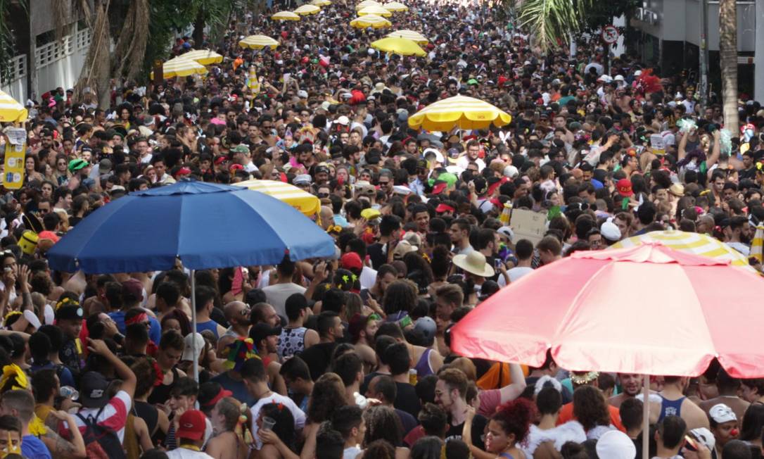 Com recorde de blocos, carnaval de rua de SP deve atrair 15