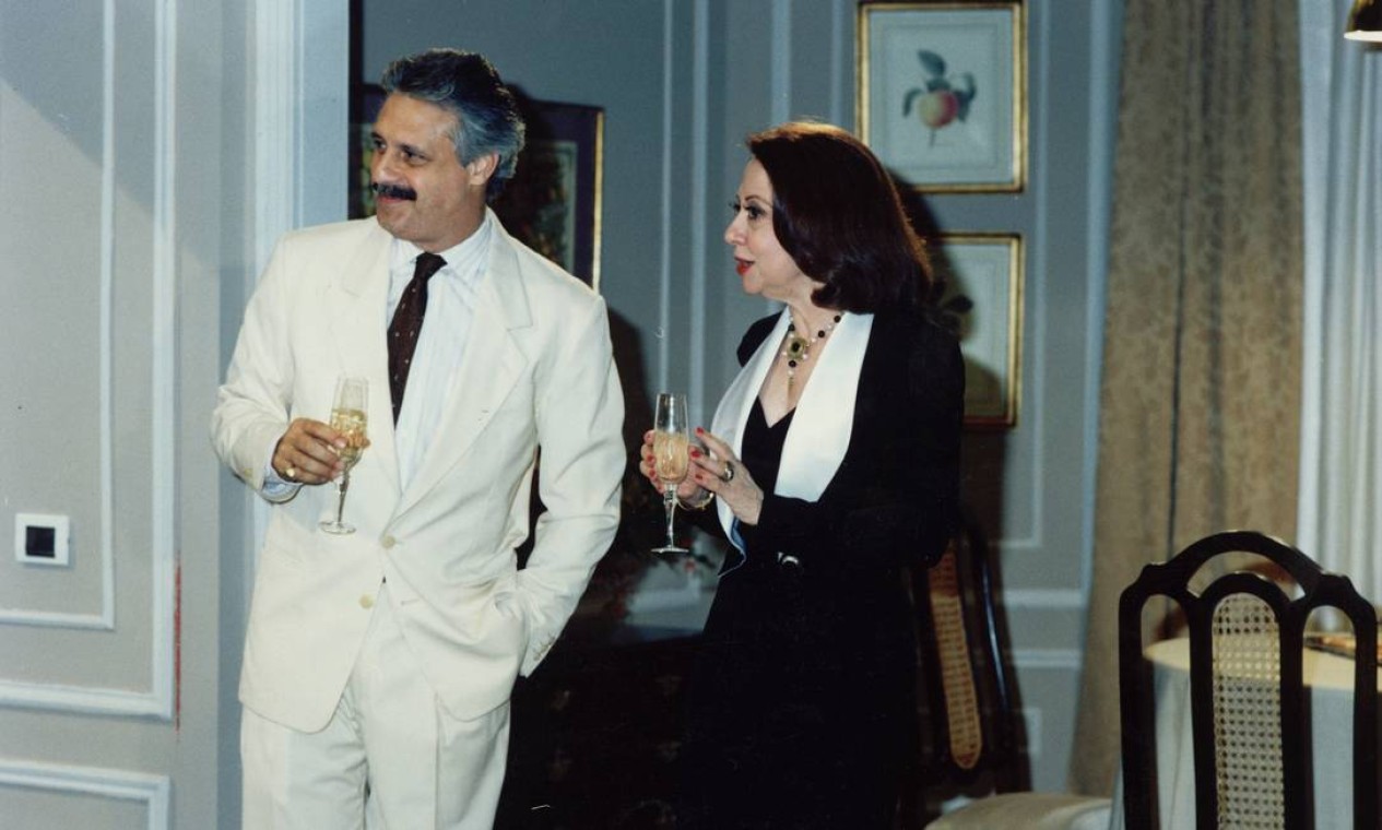 Antônio Fagundes e Fernanda Montenegro em cena na novela "Dono do mundo", de 1991 Foto: Arquivo