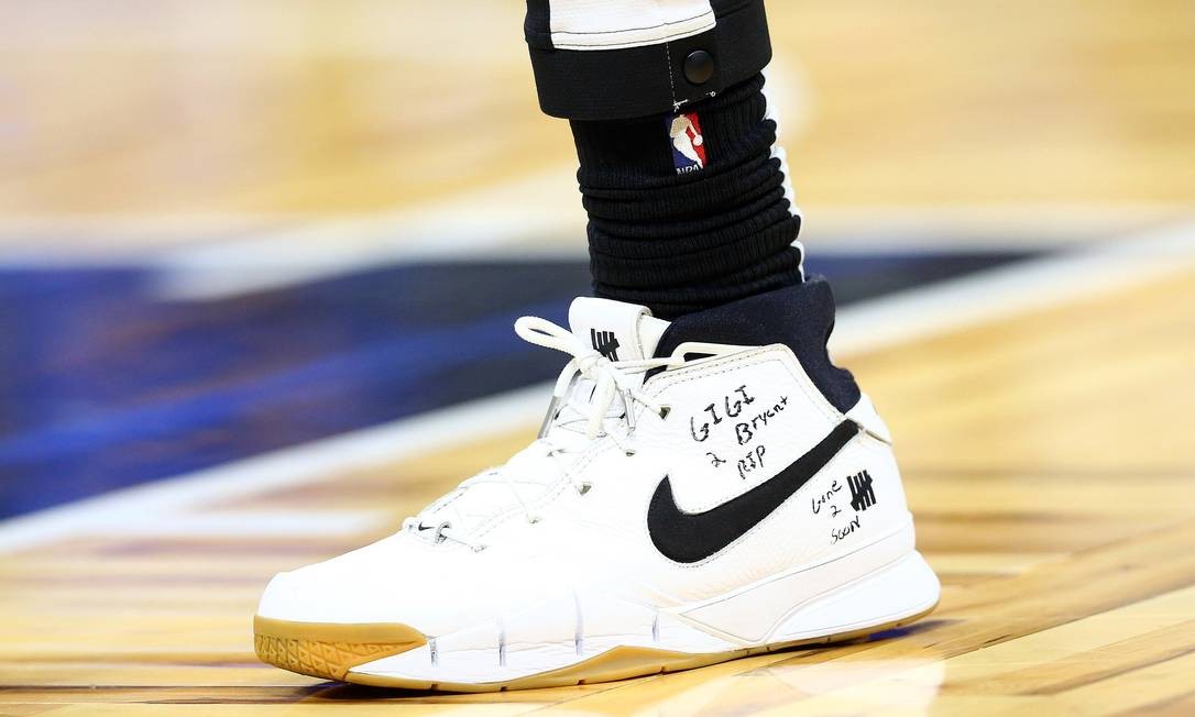 tenis de basquete kobe bryant