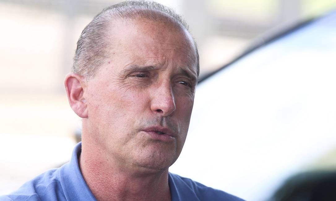 O ministro-chefe da Casa Civil, Onyx Lorenzoni, após reunião com o presidente Jair Bolsonaro Foto: Antonio Cruz/ Agência Brasil / Agência O Globo