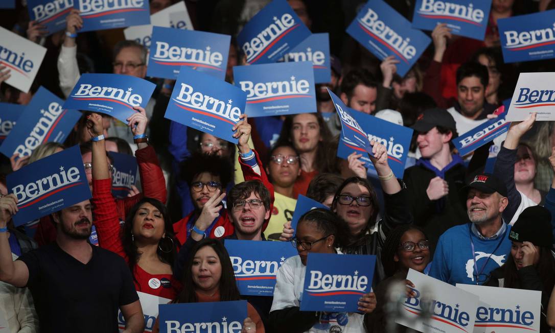 Frustração democrata em Iowa, partido dá a largada nas prévias com