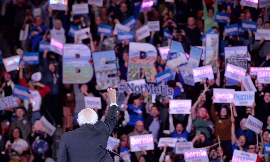 O senador democrata Bernie Sander durante evento de campanha em New Hampshire Foto: JOSEPH PREZIOSO / AFP