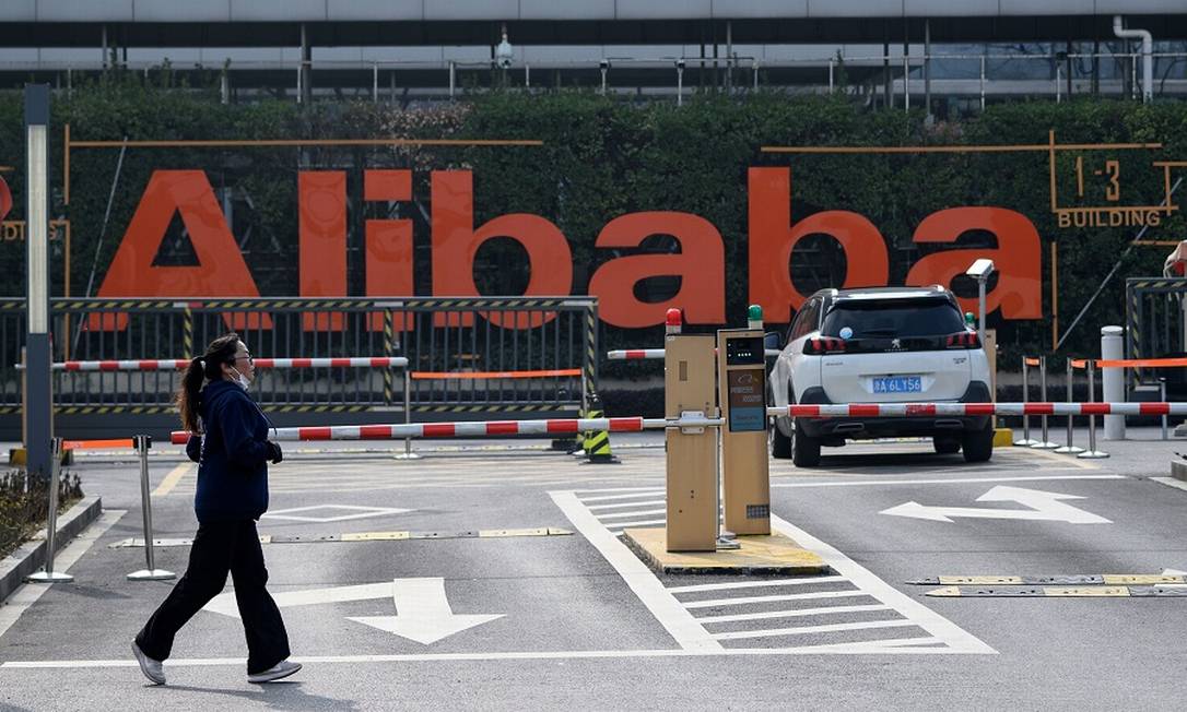 Sede do Alibaba em Hangzhou, na China: empréstimos. Foto: NOEL CELIS / AFP