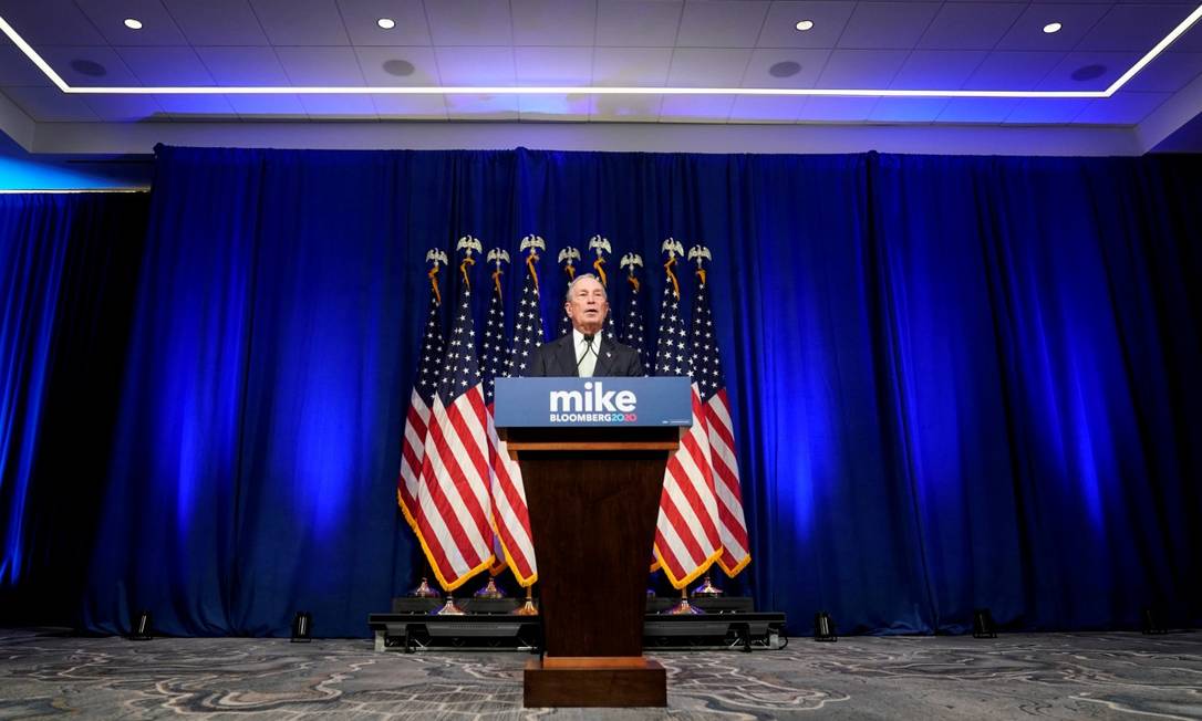 Michael Bloomberg durante evento de lançamento da sua candidatura, em Norfolk, na Virgínia Foto: Joshua Roberts / Reuters / 25-11-2019