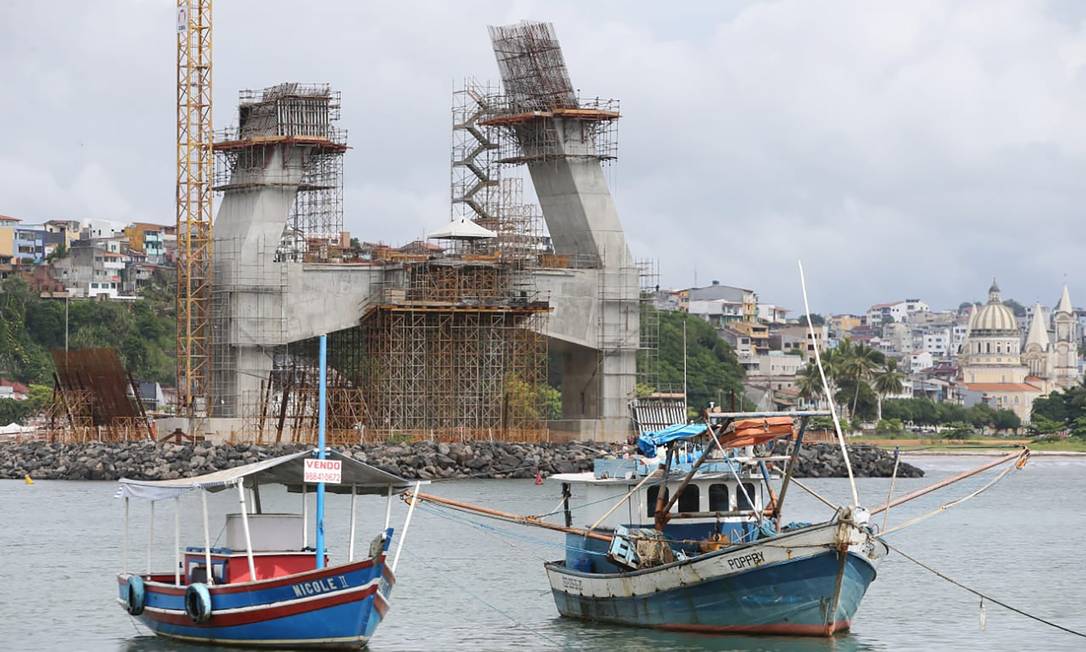 Obras de construção da Ponte Ilhéus-Pontal, na Bahia. Foto: Mateus Pereira / Divulgação