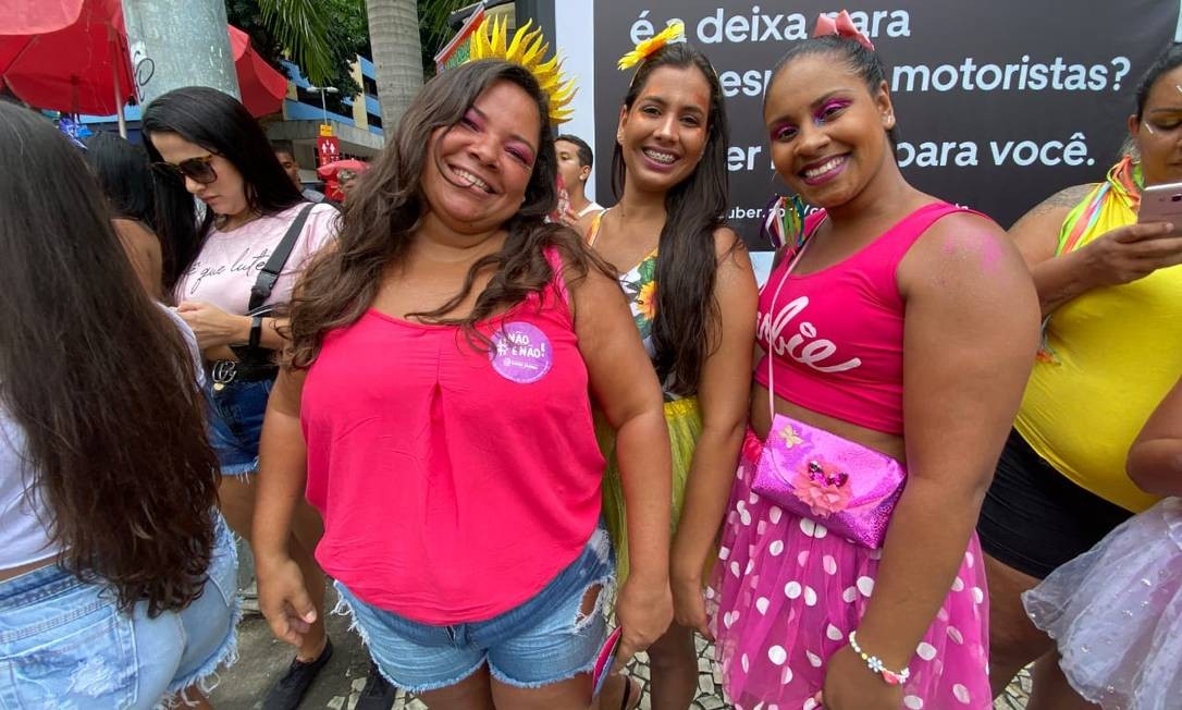 As primas de Campo Grande fãs de Anitta: Andreia, Luciana e Lucimar Bastos Foto: reprodução