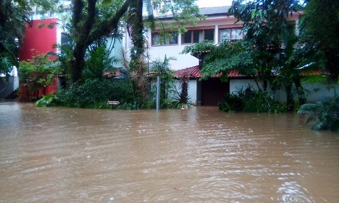 Museu Casa do Pontal sofre com inundação pela oitava vez Foto: reprodução 