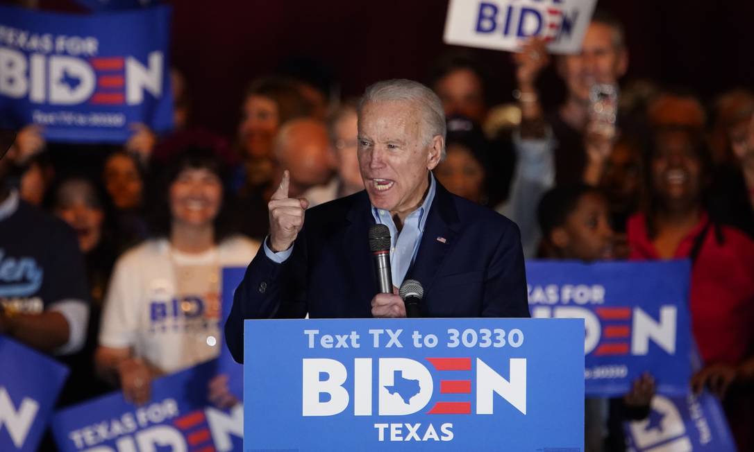 Ex-vice-presidente Joe Biden durante evento de campanha em Dallas, no Texas Foto: ERIC THAYER / REUTERS