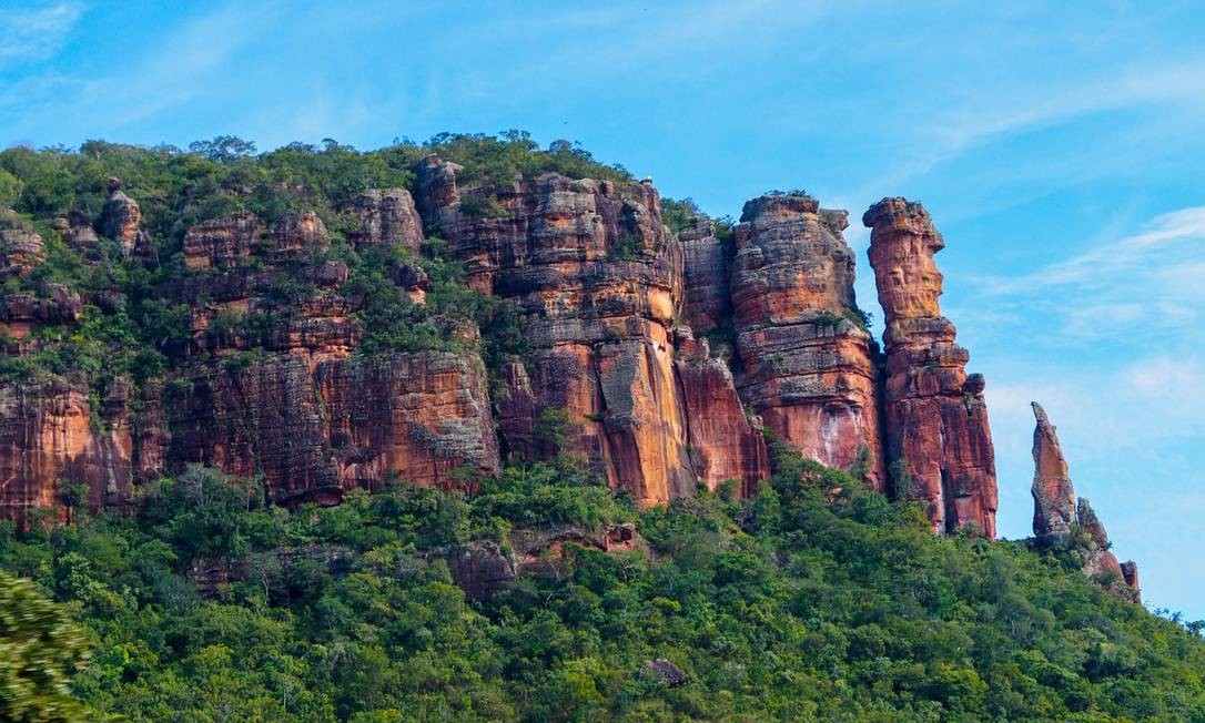 No coração do Brasil, a Serra do Roncador, oferece paisagens ainda
