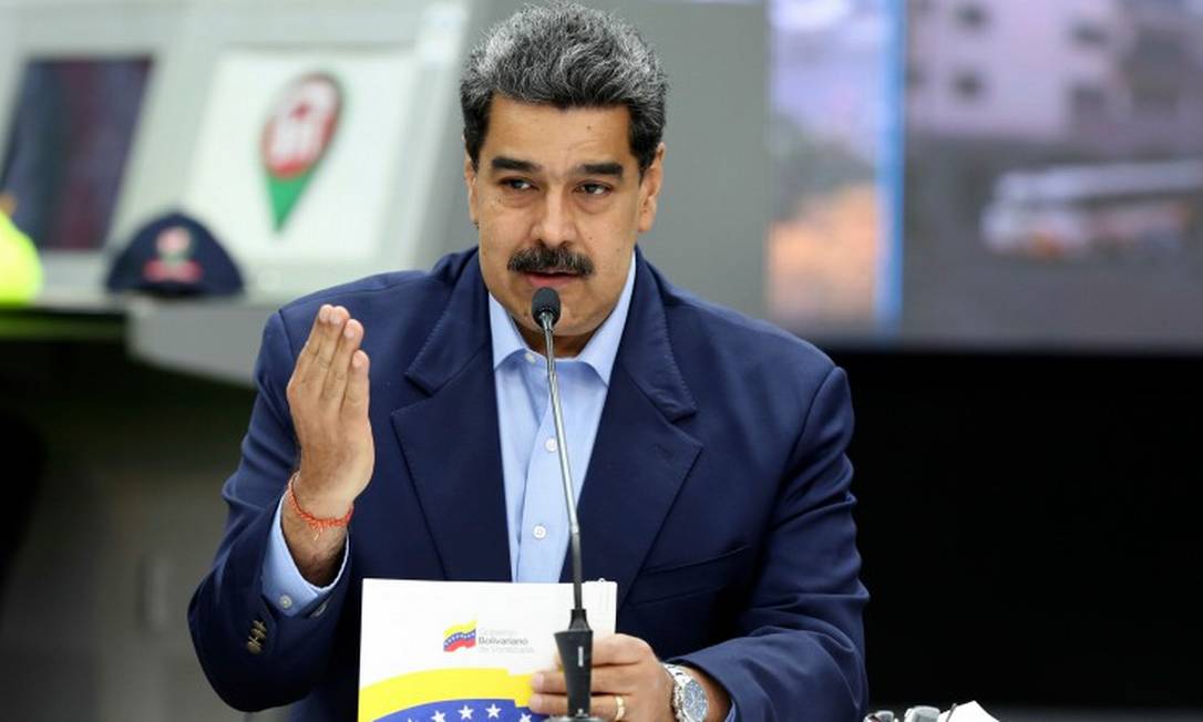 Nicolás Maduro durante pronunciamento na TV: presidente venezuelano pede que mulheres tenham mais filhos Foto: MARCELO GARCIA / AFP