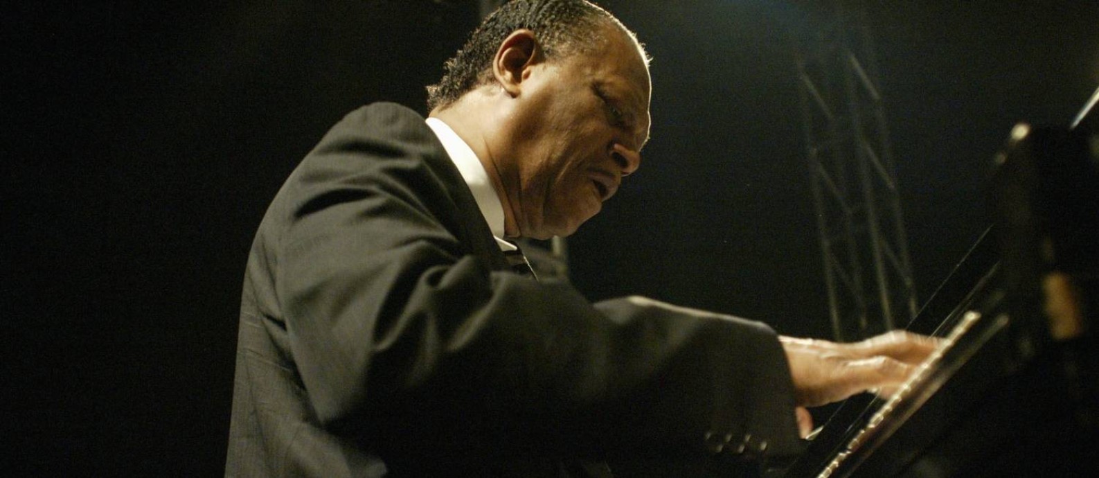 Tyner Morre McCoy Tyner, um dos maiores pianistas do jazz - Jornal O Globo