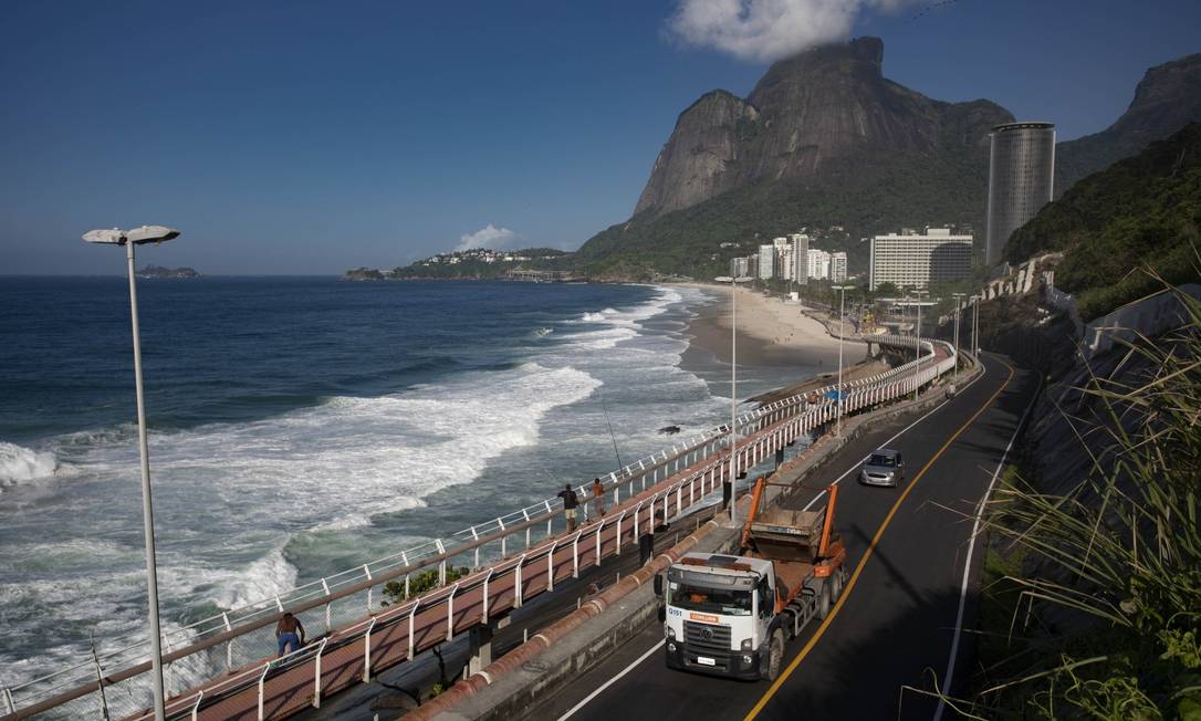 Avenida Niemeyer é reaberta após nove meses de interdição