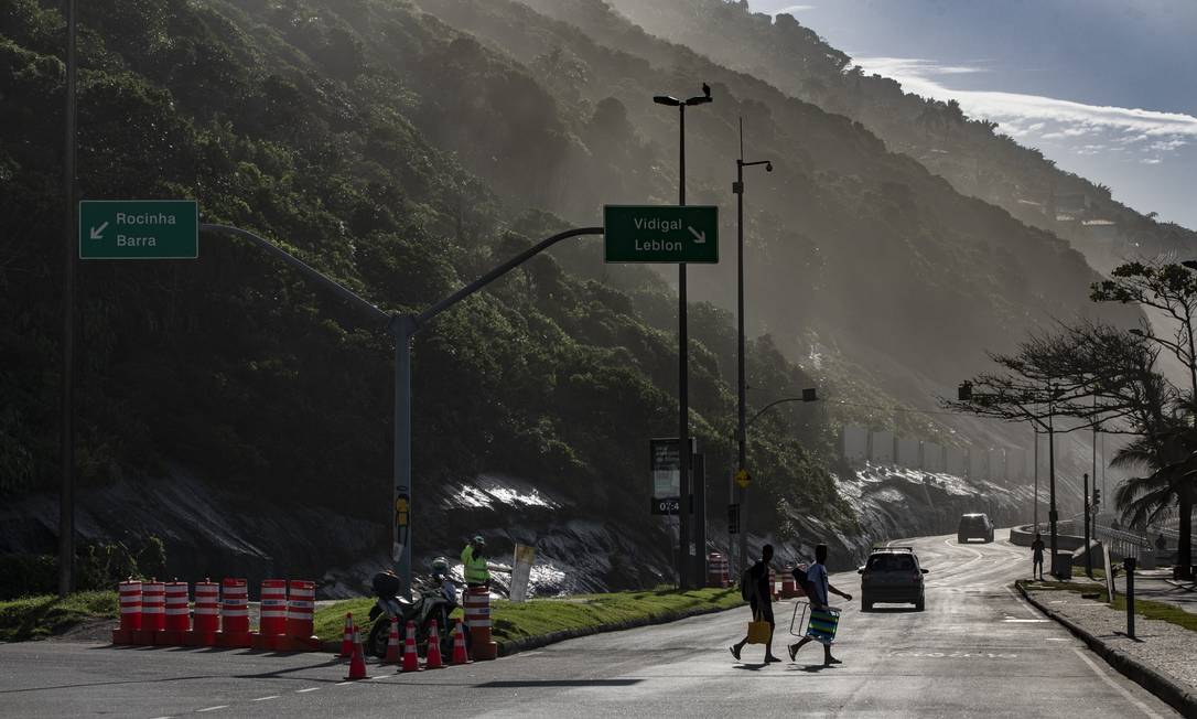 Avenida Niemeyer é reaberta após nove meses de interdição